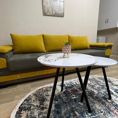 Comfort Apartment City Center Tirana Exterior foto
